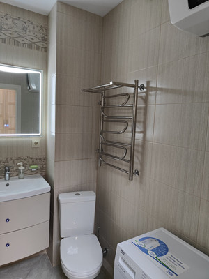 Продам однокомнатную (1-комн.) квартиру, Астраханская ул, 71ак1, Анапа г