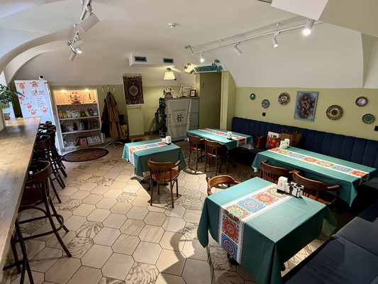 Сдам торговое помещение 200 м2, Малый В.О. пр-кт, 43, Санкт-Петербург г