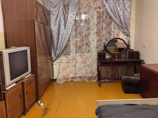 Продам двухкомнатную (2-комн.) квартиру, Пушкинская ул, 2, Ашукино дп