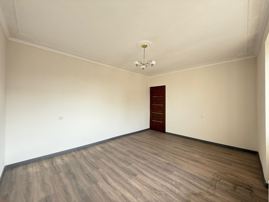 Продам многокомнатную квартиру, Пушкина ул, 62, Нальчик г