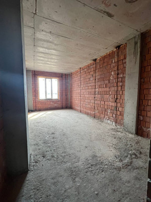 Продам трехкомнатную (3-комн.) квартиру, Толстого ул, 74/1, Нальчик г