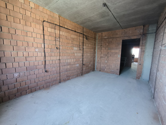 Продам трехкомнатную (3-комн.) квартиру, Толстого ул, 74/1, Нальчик г