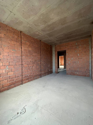 Продам трехкомнатную (3-комн.) квартиру, Толстого ул, 74/1, Нальчик г