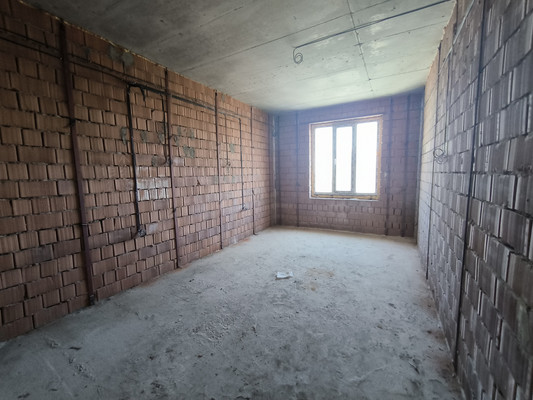 Продам трехкомнатную (3-комн.) квартиру, Толстого ул, 74/1, Нальчик г