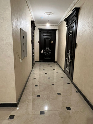 Продам трехкомнатную (3-комн.) квартиру, Толстого ул, 74/1, Нальчик г