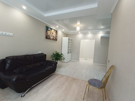 Продам двухкомнатную (2-комн.) квартиру, Парковая ул, 645, Анапа г