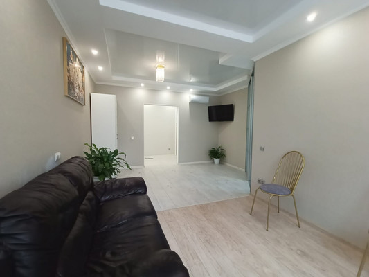 Продам двухкомнатную (2-комн.) квартиру, Парковая ул, 645, Анапа г