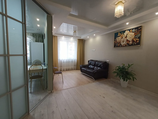 Продам двухкомнатную (2-комн.) квартиру, Парковая ул, 645, Анапа г