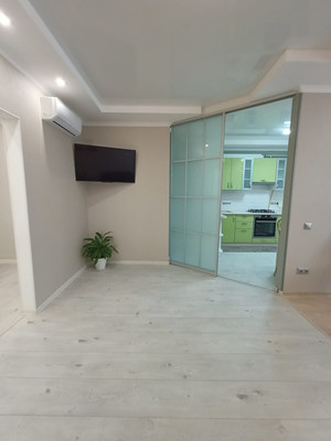 Продам двухкомнатную (2-комн.) квартиру, Парковая ул, 645, Анапа г