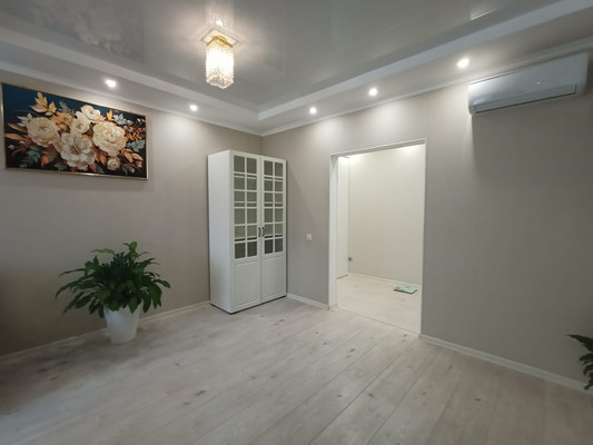 Продам двухкомнатную (2-комн.) квартиру, Парковая ул, 645, Анапа г