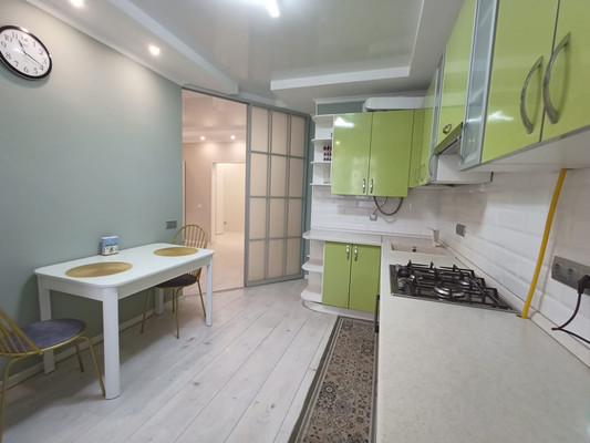 Продам двухкомнатную (2-комн.) квартиру, Парковая ул, 645, Анапа г