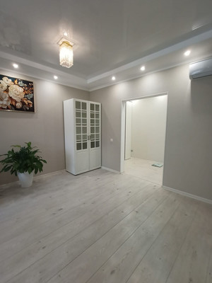 Продам двухкомнатную (2-комн.) квартиру, Парковая ул, 645, Анапа г