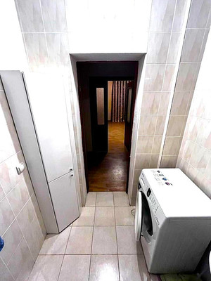 Продам двухкомнатную (2-комн.) квартиру, Летняя ул, 33, Калининград г