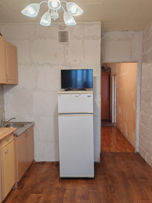 Продам однокомнатную (1-комн.) квартиру, Малая Бухарестская ул, 10к2, Санкт-Петербург г