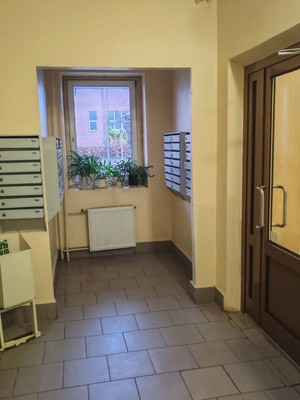 Продам однокомнатную (1-комн.) квартиру, Малая Бухарестская ул, 10к2, Санкт-Петербург г