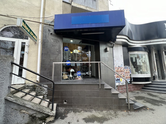 Продам коммерческое помещение 60,2 м2, Карла Маркса ул, 42, Керчь г