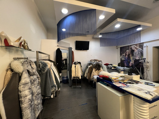 Продам двухкомнатную (2-комн.) квартиру, Карла Маркса ул, 42, Керчь г