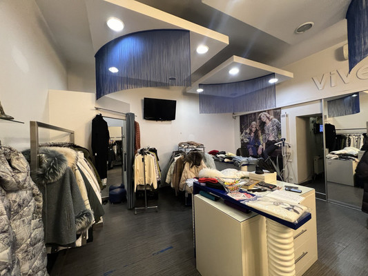 Продам двухкомнатную (2-комн.) квартиру, Карла Маркса ул, 42, Керчь г