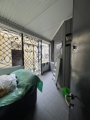 Продам двухкомнатную (2-комн.) квартиру, Карла Маркса ул, 42, Керчь г