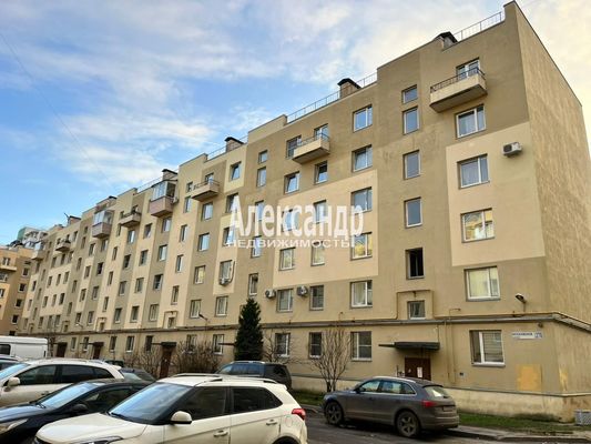 Продам однокомнатную (1-комн.) квартиру, Московское ш, 278, Шушары п