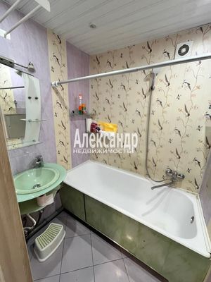 Продам однокомнатную (1-комн.) квартиру, Московское ш, 278, Шушары п