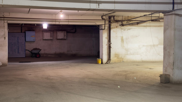 Продам машиноместо 21,5 м2, Карла Маркса ул, 191, Сыктывкар г