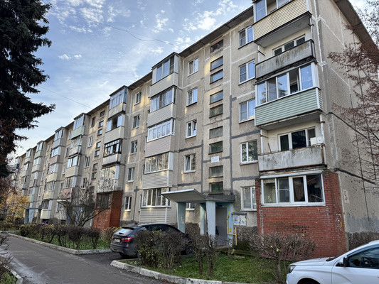 Продам однокомнатную (1-комн.) квартиру, Зелинского ул, 5б, Воскресенск г