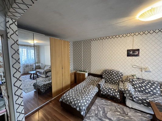 Продам однокомнатную (1-комн.) квартиру, Зелинского ул, 5б, Воскресенск г