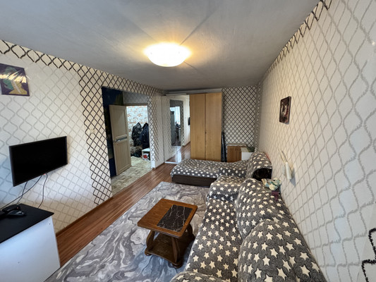 Продам однокомнатную (1-комн.) квартиру, Зелинского ул, 5б, Воскресенск г