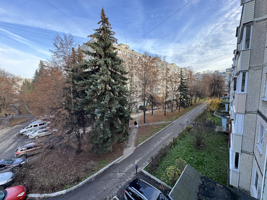 Продам однокомнатную (1-комн.) квартиру, Зелинского ул, 5б, Воскресенск г