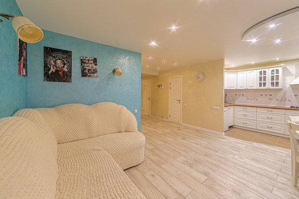 Продам трехкомнатную (3-комн.) квартиру, Ново-Казанская ул, 4, Пенза г