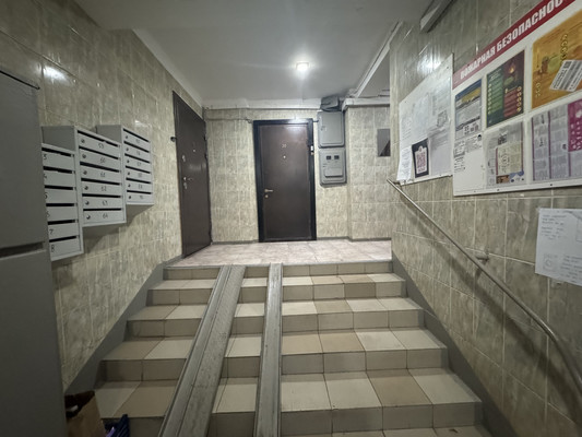 Продам двухкомнатную (2-комн.) квартиру, Пролетарский пр-кт, 2, Москва г