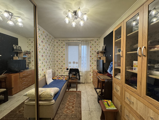 Продам двухкомнатную (2-комн.) квартиру, Пролетарский пр-кт, 2, Москва г