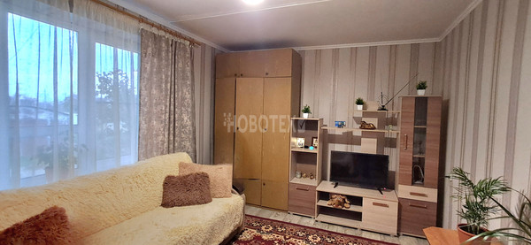 Продам двухкомнатную (2-комн.) квартиру, Длинная ул, 124, Каневская ст-ца