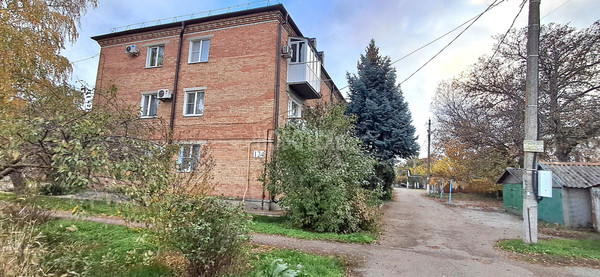 Продам двухкомнатную (2-комн.) квартиру, Длинная ул, 124, Каневская ст-ца