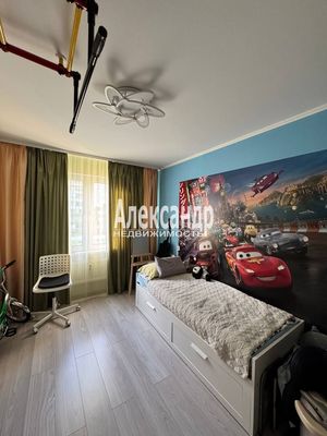 Продам трехкомнатную (3-комн.) квартиру, Даниила Хармса ул, 7, Санкт-Петербург г