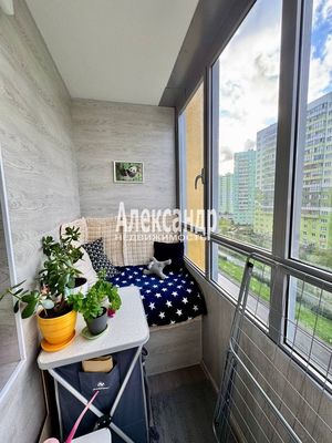 Продам трехкомнатную (3-комн.) квартиру, Даниила Хармса ул, 7, Санкт-Петербург г