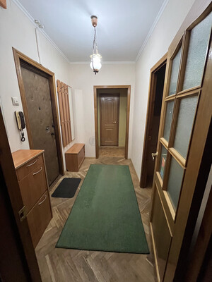 Продам двухкомнатную (2-комн.) квартиру, Матроса Железняка б-р, 30к2, Москва г