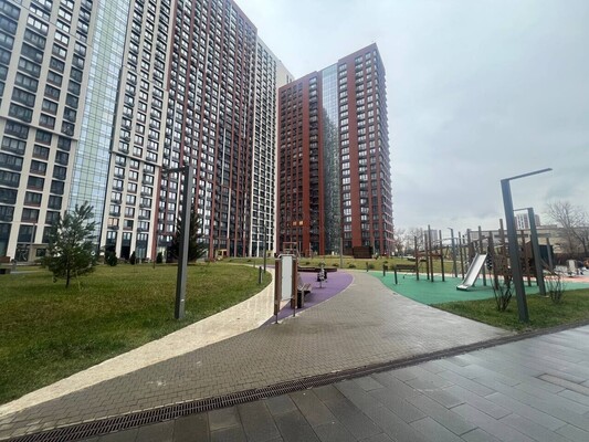 Продам однокомнатную (1-комн.) квартиру, Газгольдерная ул, 10, Москва г