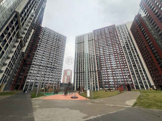 Продам однокомнатную (1-комн.) квартиру, Газгольдерная ул, 10, Москва г