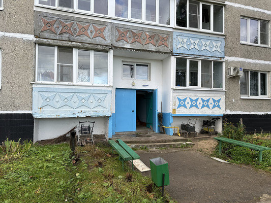 Продам двухкомнатную (2-комн.) квартиру, Луговая ул, 2, Алфимово д