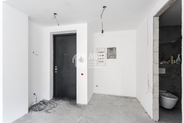 Продам однокомнатную (1-комн.) квартиру, Ленинградский пр-кт, 15, Москва г