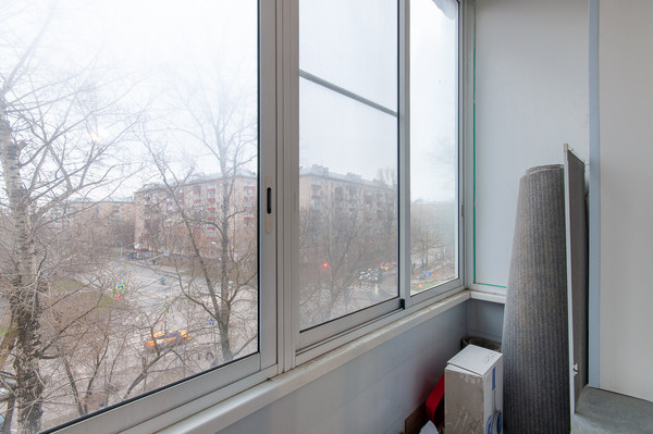 Продам однокомнатную (1-комн.) квартиру, Черняховского ул, 15к1, Москва г