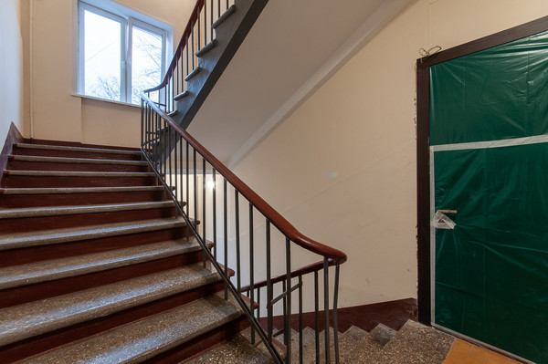 Продам однокомнатную (1-комн.) квартиру, Черняховского ул, 15к1, Москва г