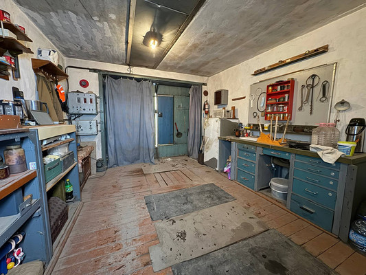 Продам гараж 63,4 м2, Волочаевское ш, 4, Комсомольск-на-Амуре г