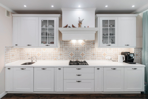 Продам трехкомнатную (3-комн.) квартиру, Коминтерна ул, 17, Ханты-Мансийск г