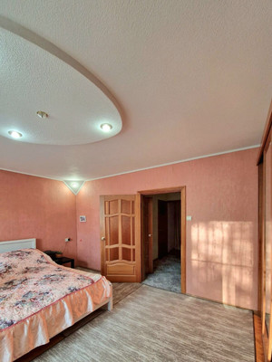 Продам трехкомнатную (3-комн.) квартиру, Морская ул, 68, Волгодонск г