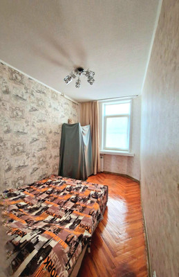 Продам трехкомнатную (3-комн.) квартиру, Морская ул, 68, Волгодонск г