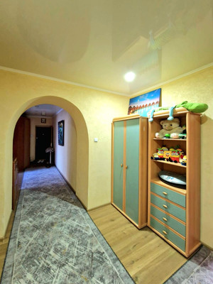 Продам трехкомнатную (3-комн.) квартиру, Морская ул, 68, Волгодонск г