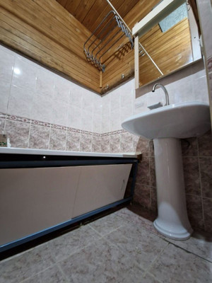 Продам трехкомнатную (3-комн.) квартиру, Морская ул, 68, Волгодонск г